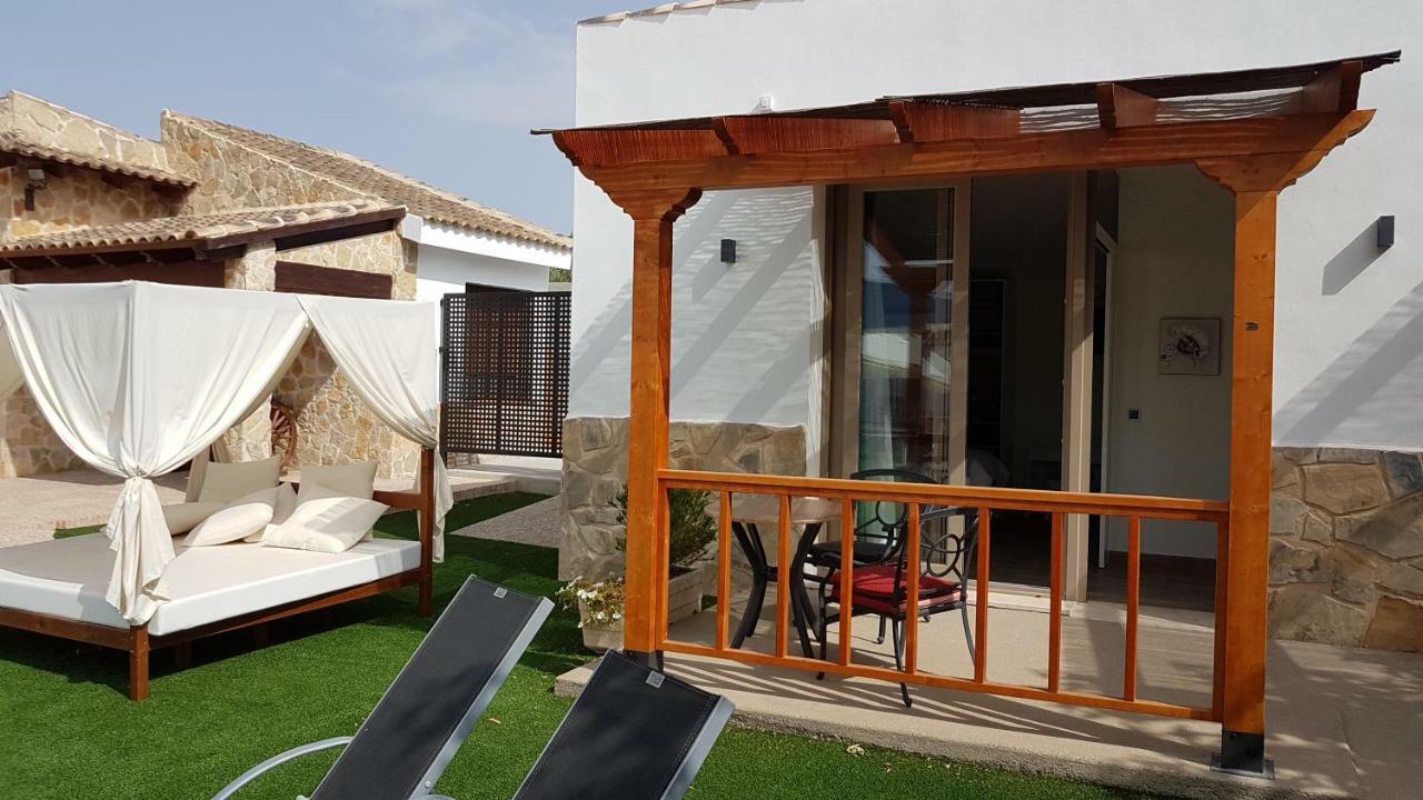 Artmonia Hotel Castalla Exterior photo